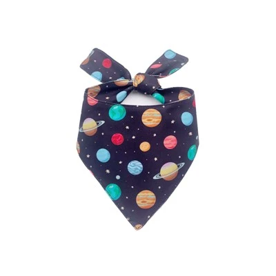 Uy hayvonlarini sovutish uchun bandana